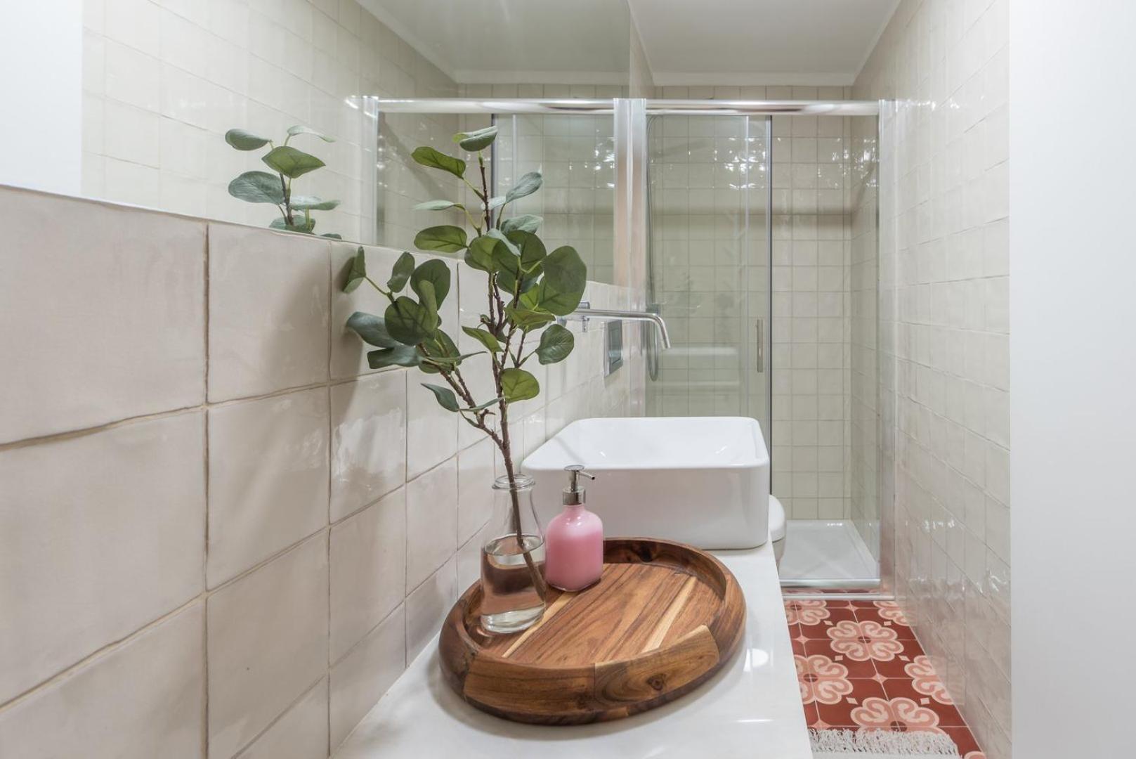 Guestready - Lofted Getaway In Downtown Porto Lägenhet Exteriör bild