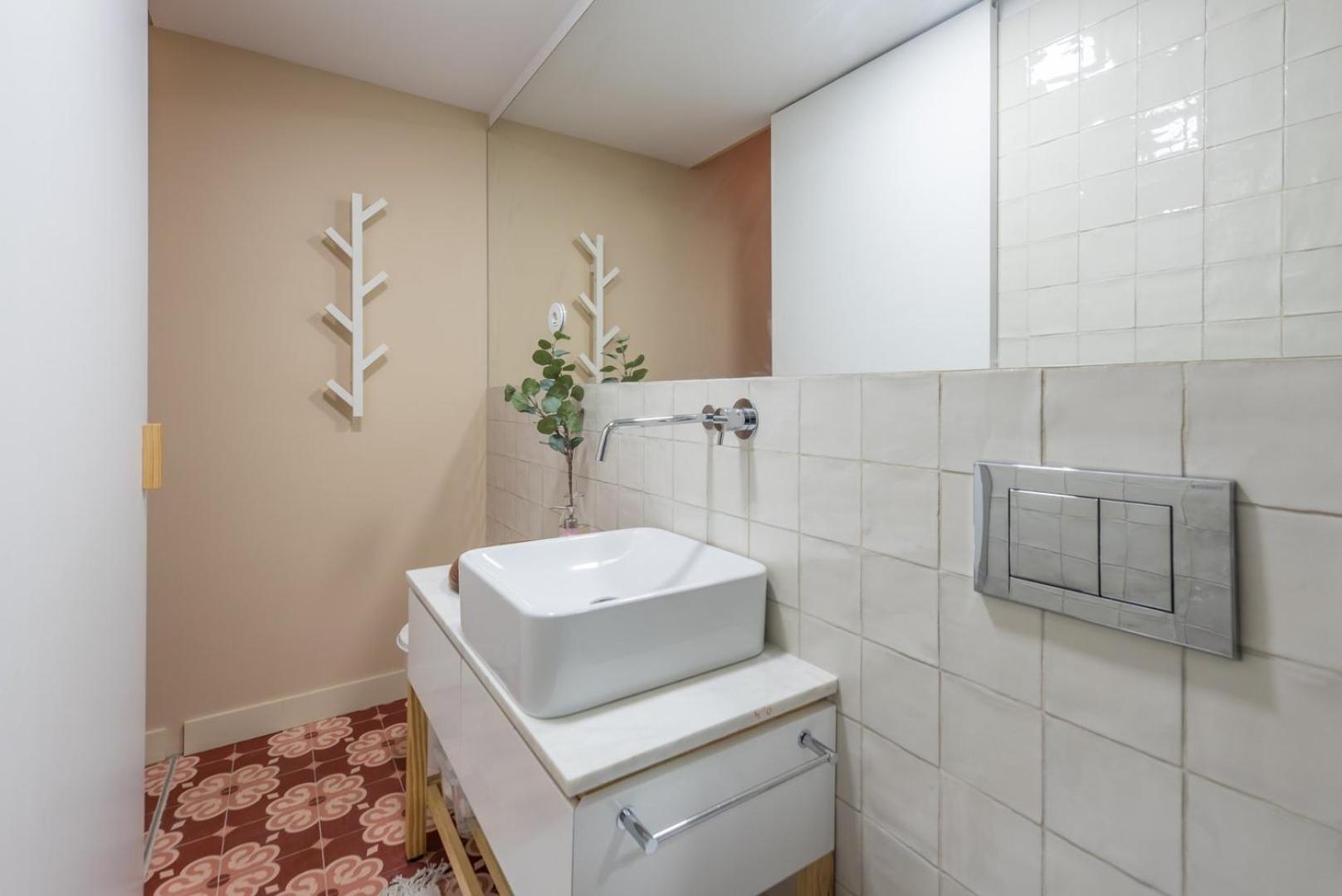 Guestready - Lofted Getaway In Downtown Porto Lägenhet Exteriör bild